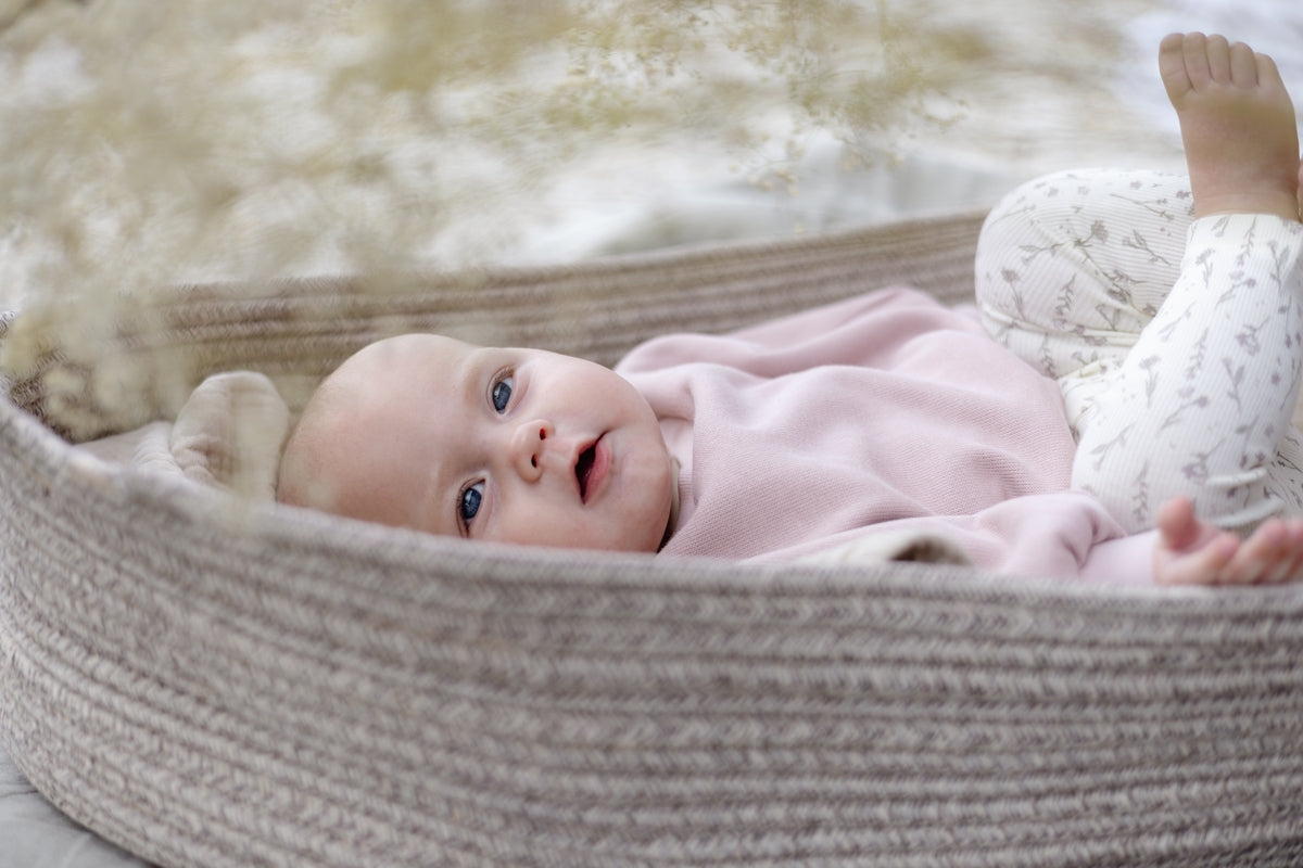 Hose Weiße | AOP White Flower