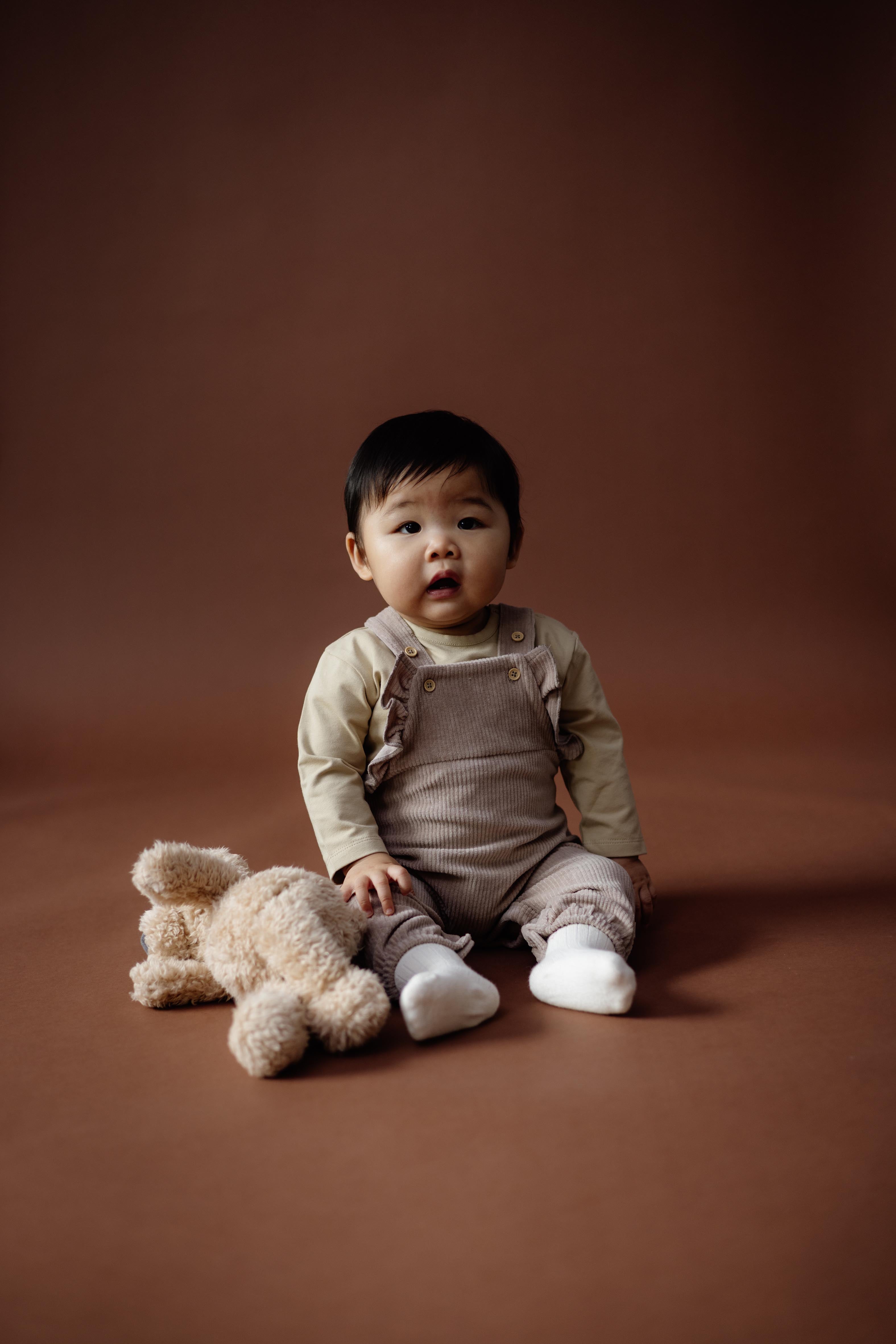 Taupe salopette met ruches | Mauve