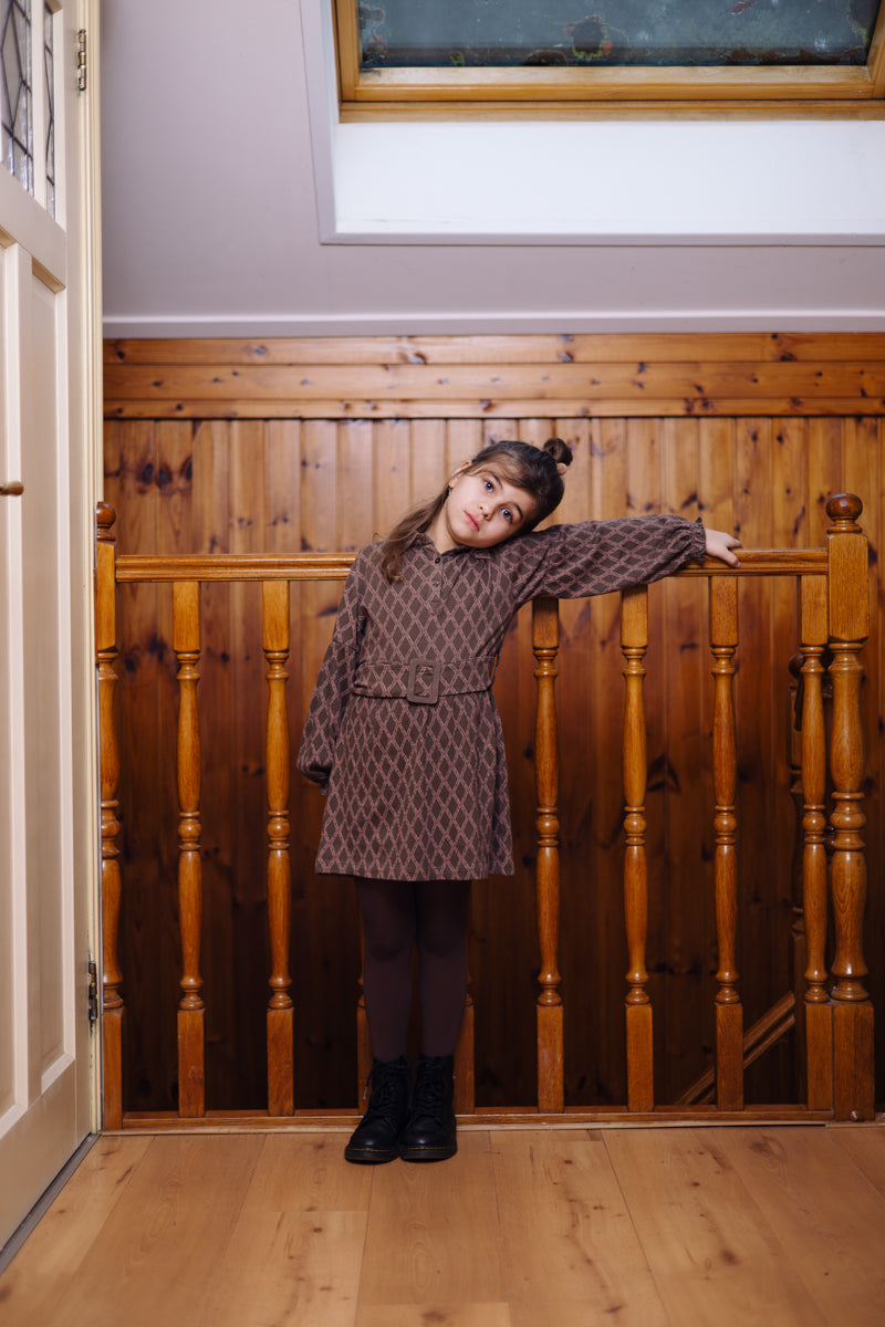 Jurk all over print | AOP Taupe Lines