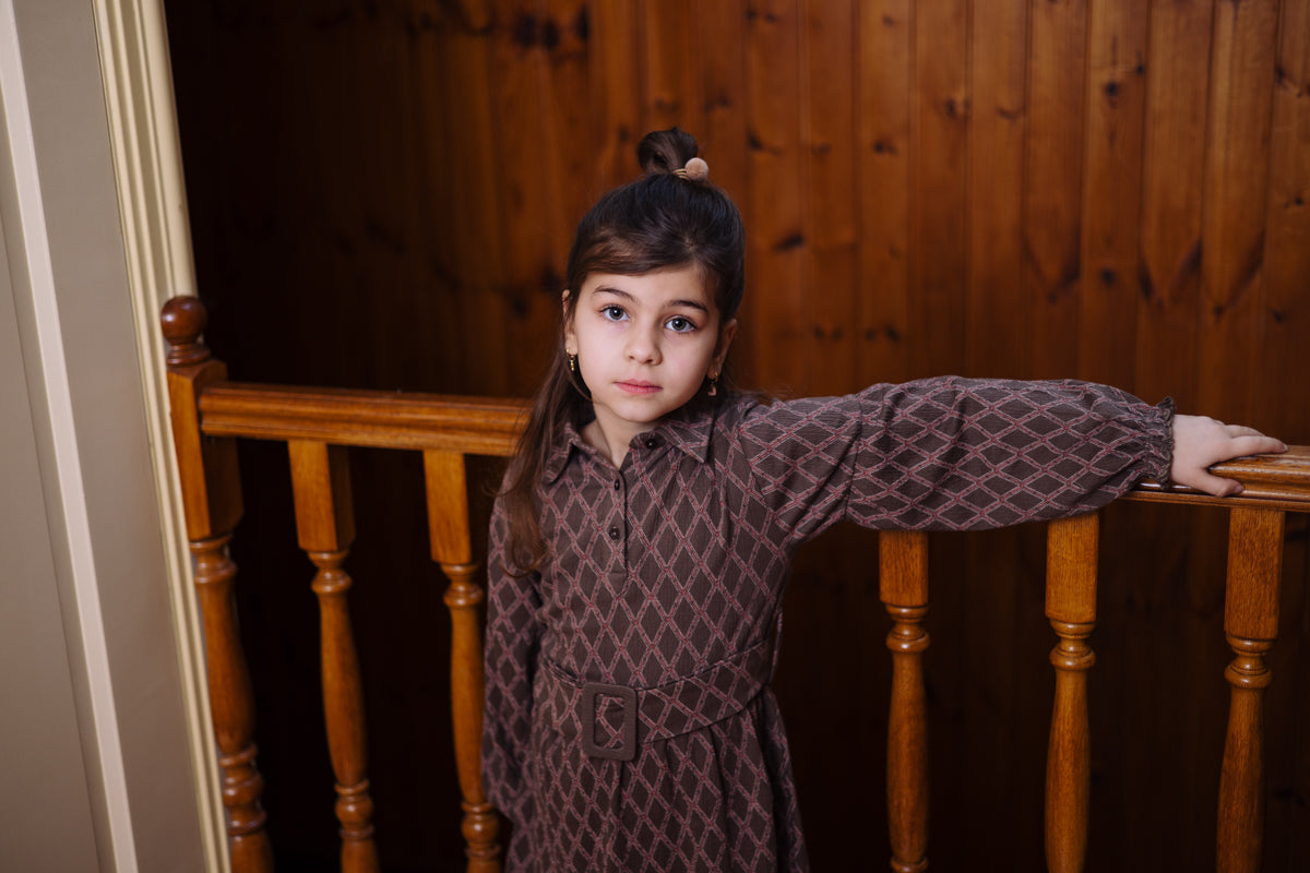 Jurk all over print | AOP Taupe Lines