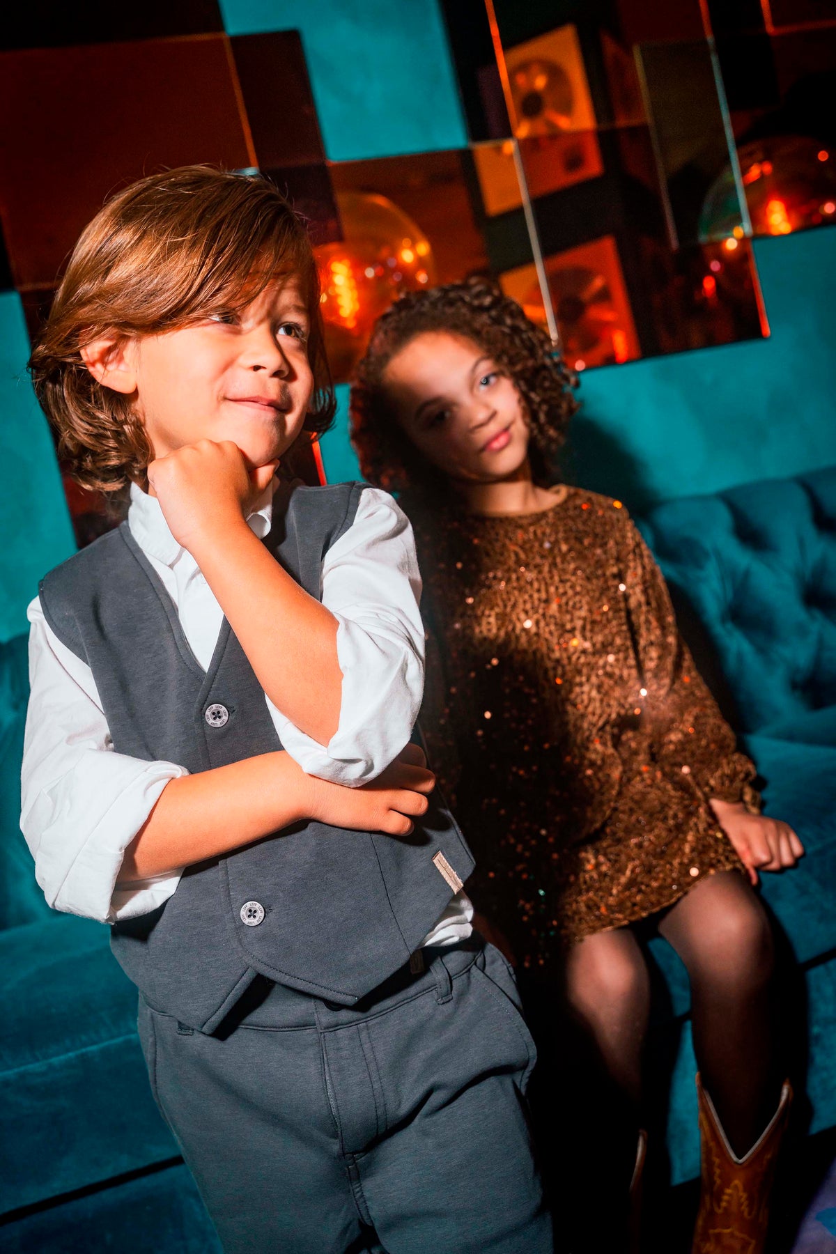 Donkergrijs gilet met knoopsluiting | Antracite