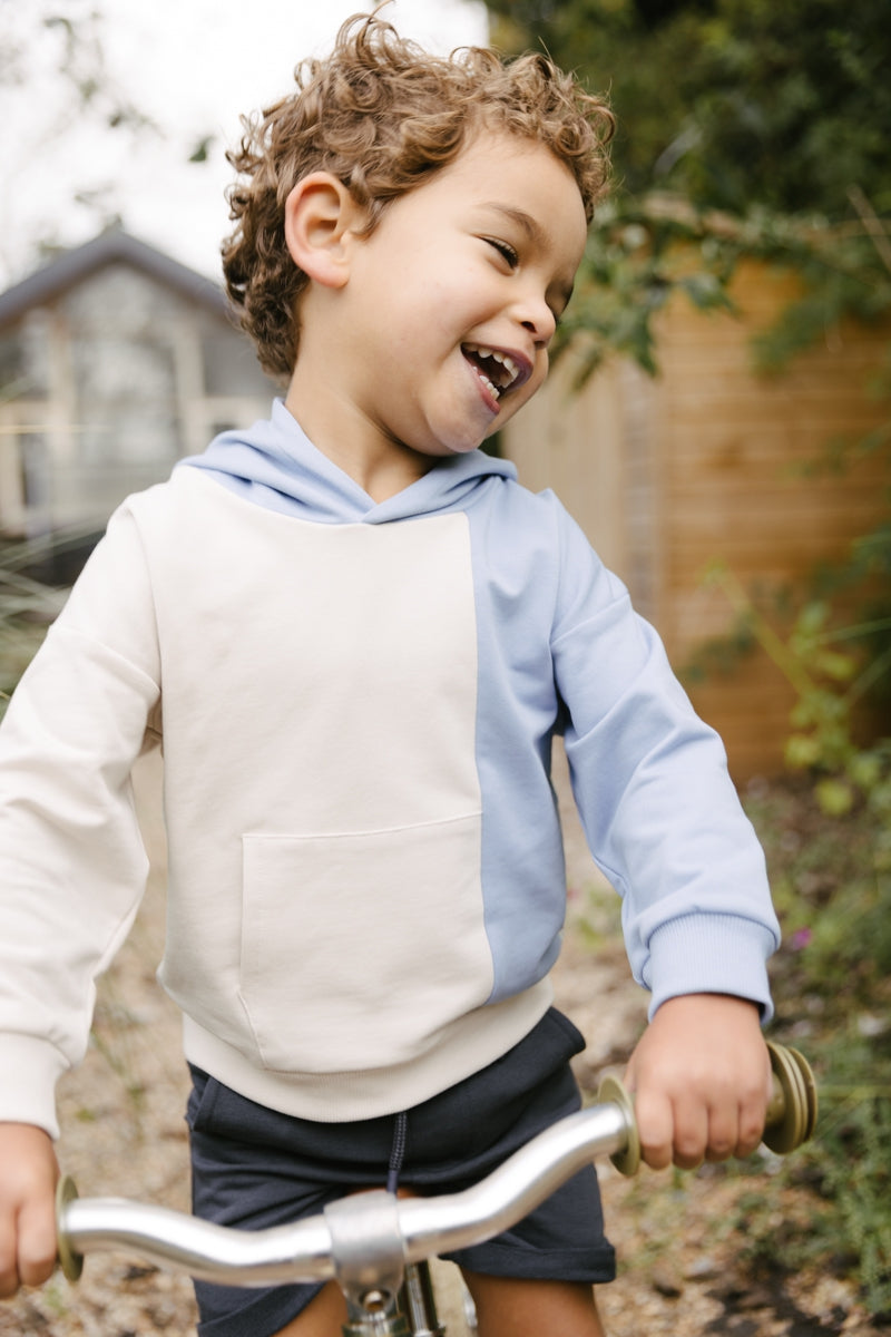 Hooded Sweater | Kit