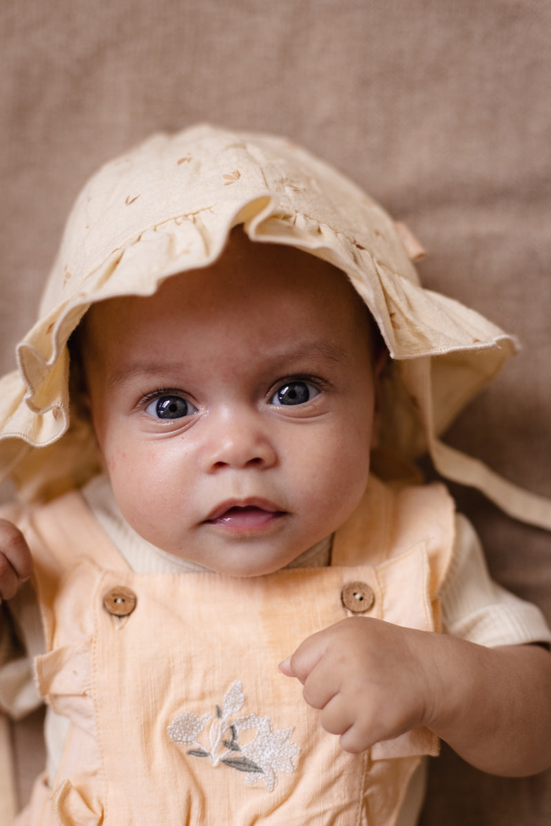 SUNHAT | AOP Yellow Graphic