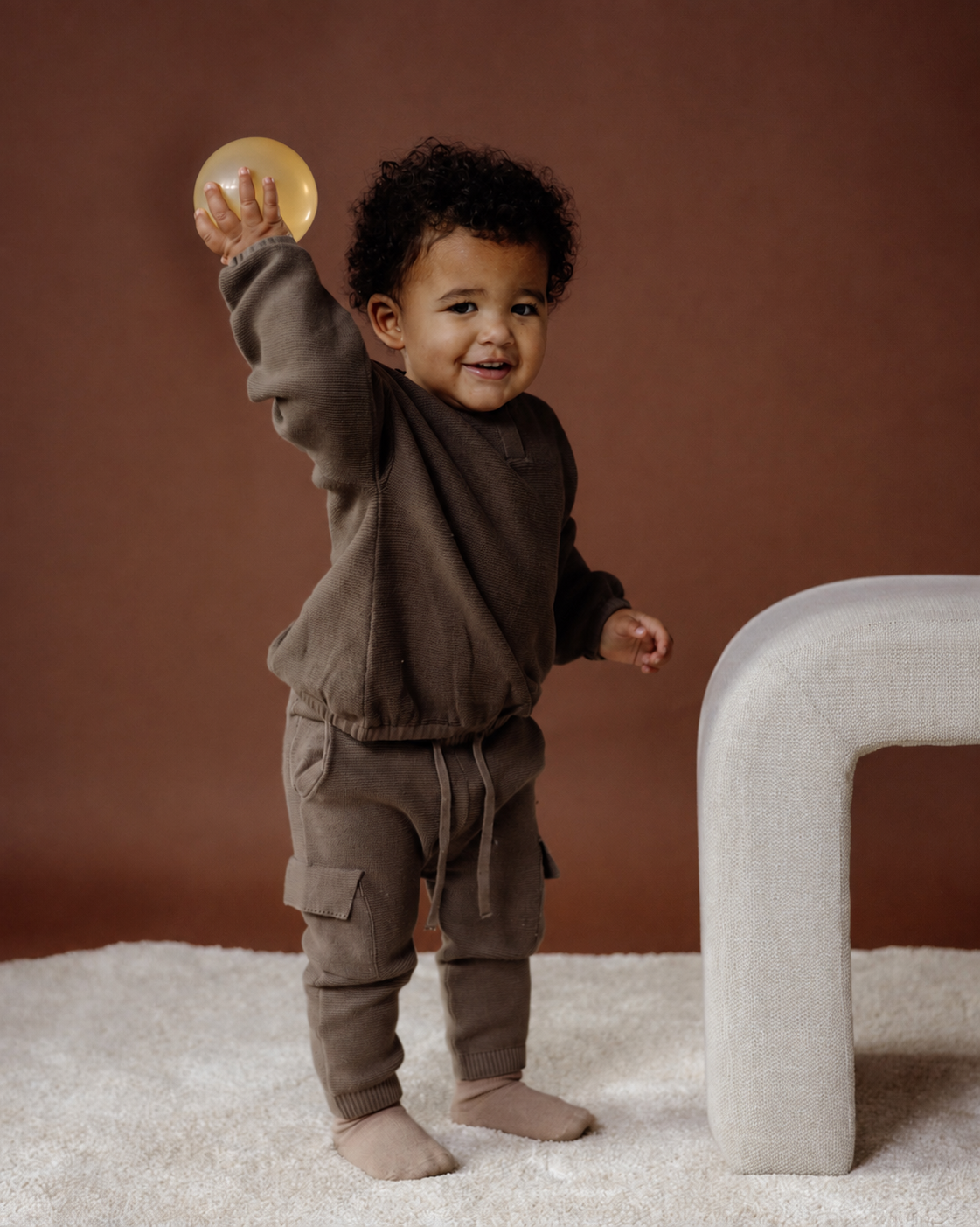 Donkerbruine sweater met borstzak | Light Brown
