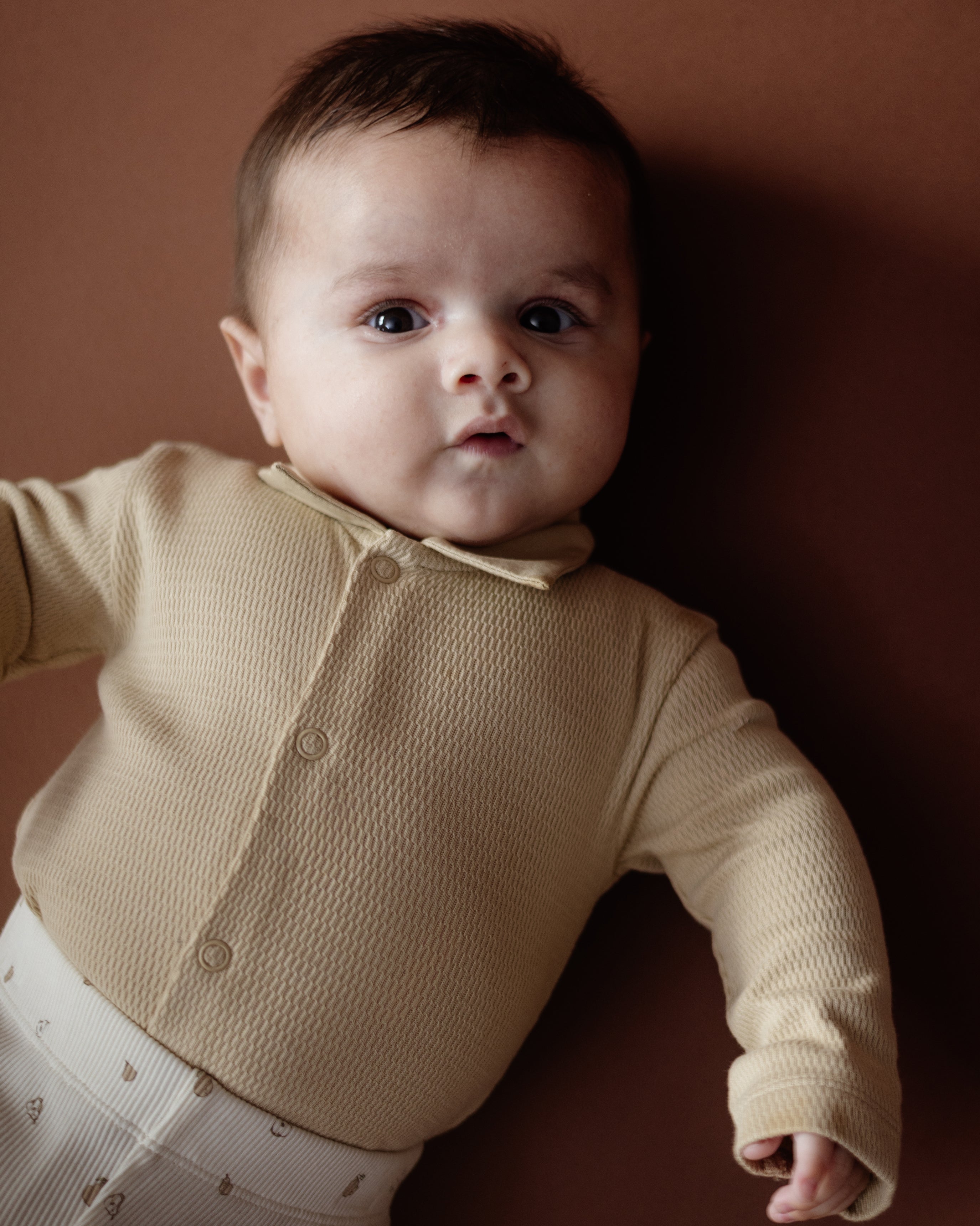 Zachtgele romper met kraag | Beige