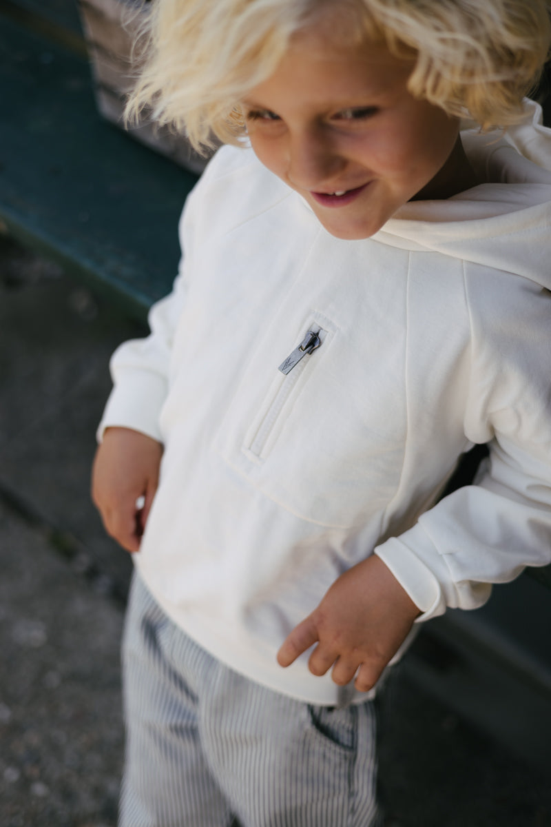 Hoodiesweater witcrème | White Cream