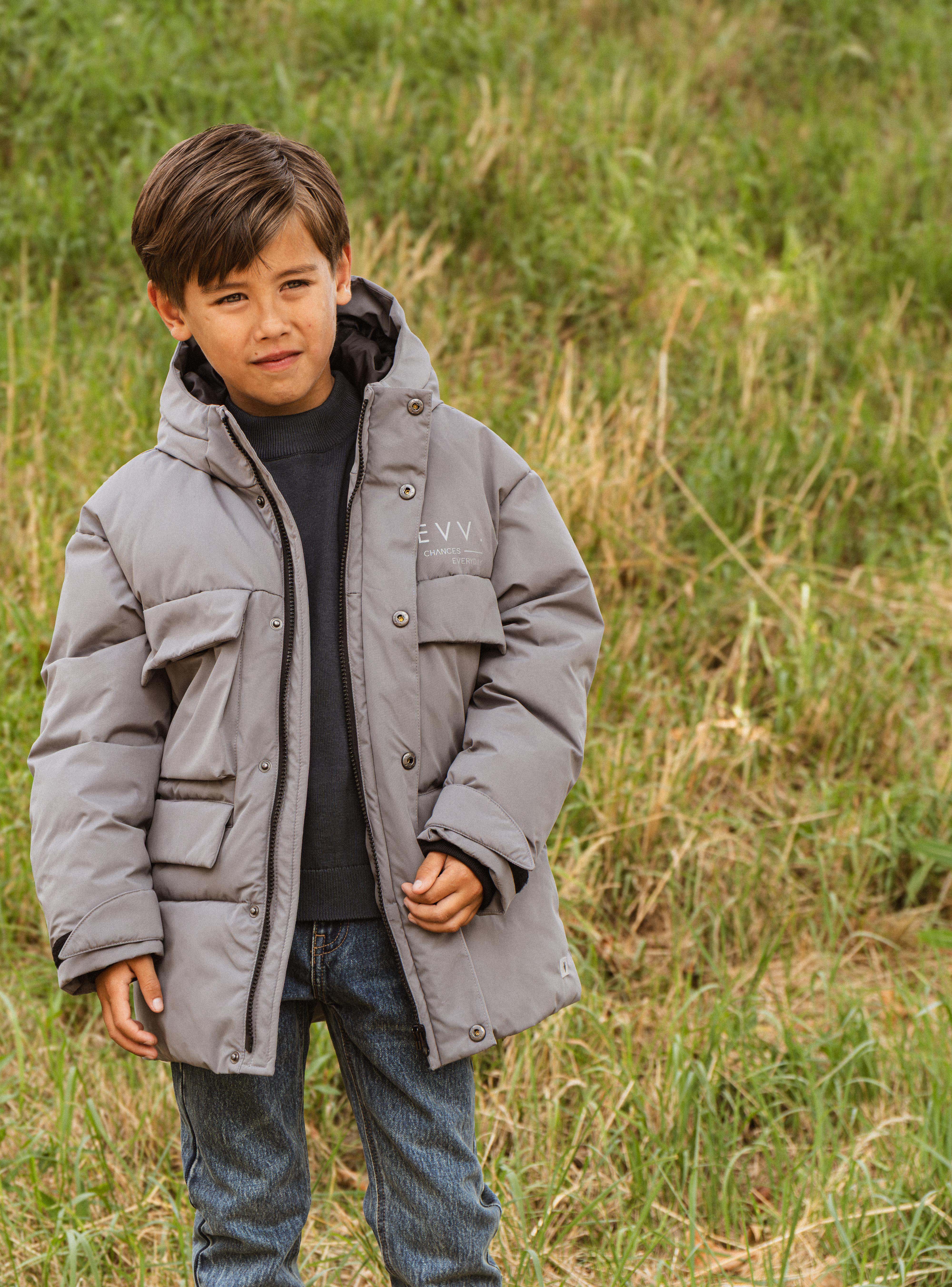 Grijze jas met capuchon en klepzakken | Soft Grey