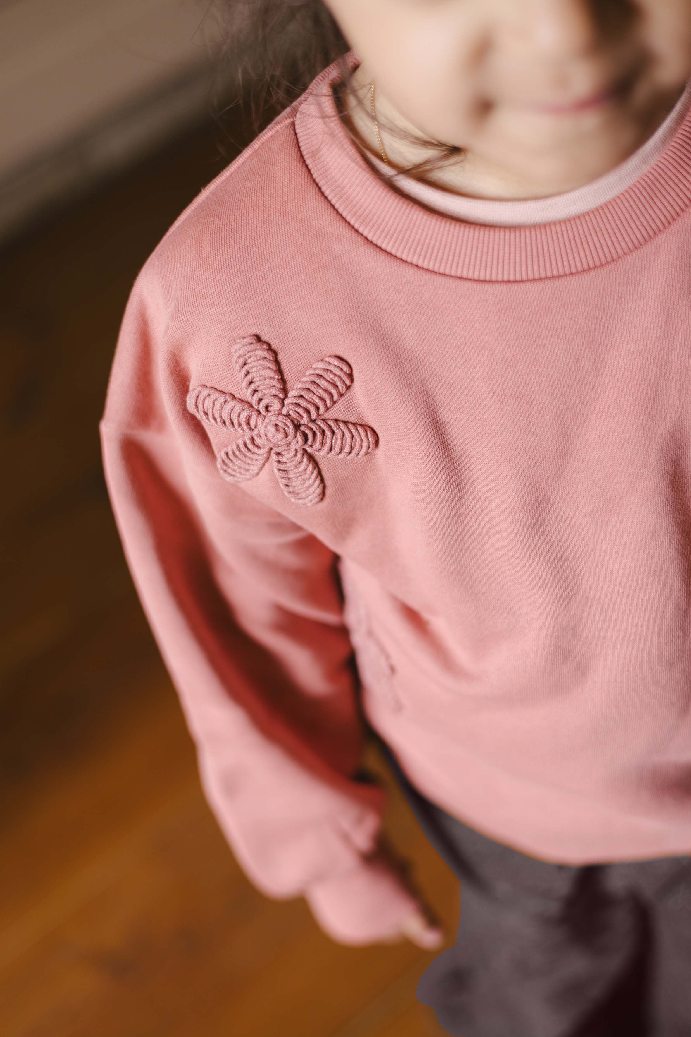 Oudroze sweater met bloemenprint | Red Pink