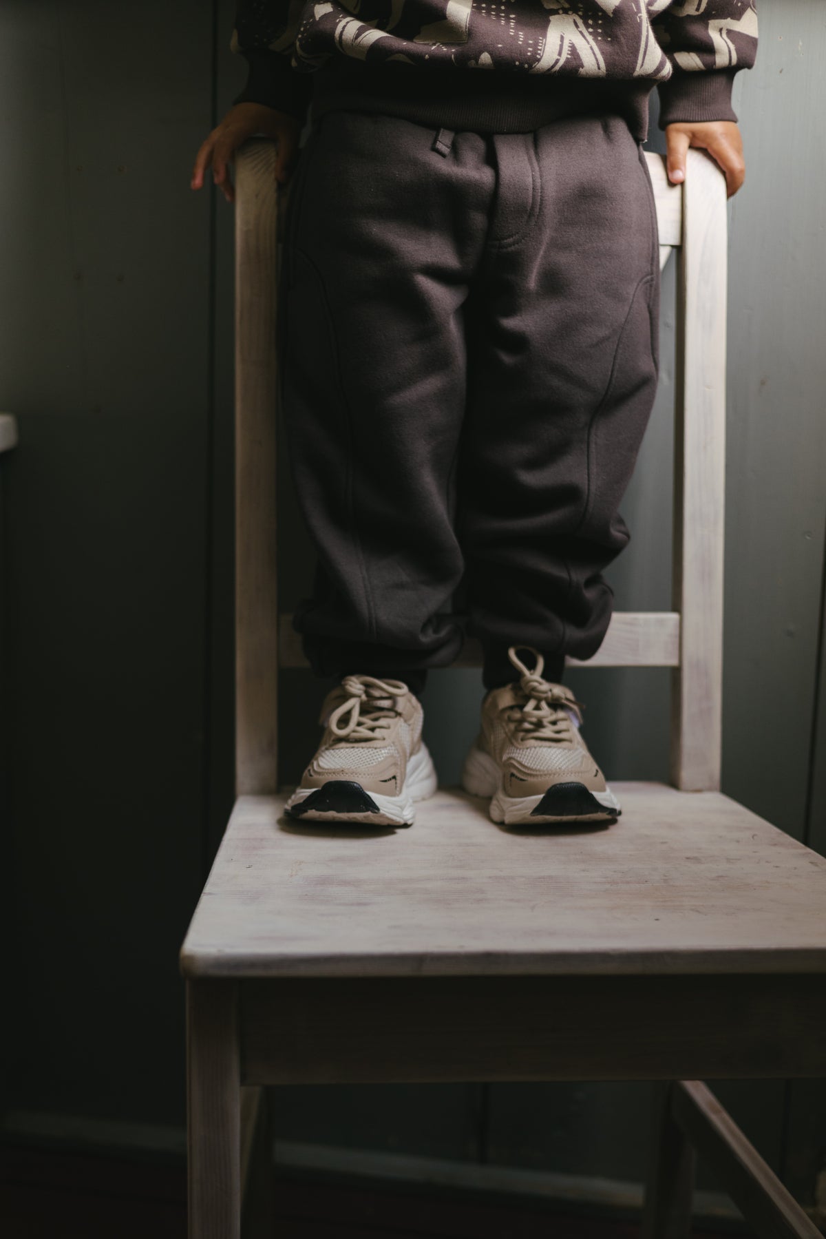 Bruine jogpants met koord | Purple Grey