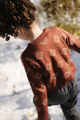 SWEATERS | AOP Brown Graphic